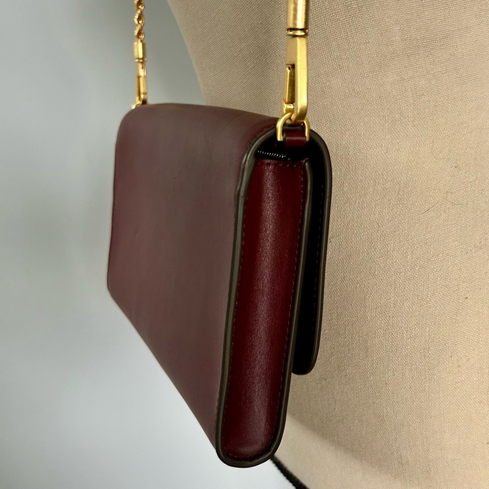 Tory Burch Eleanor Clutch in Claret - Picture 6 of 11